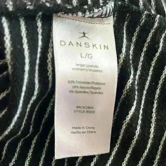 ✨Danskin athleisure long sleeve shirt size large - Picture 7 of 7
